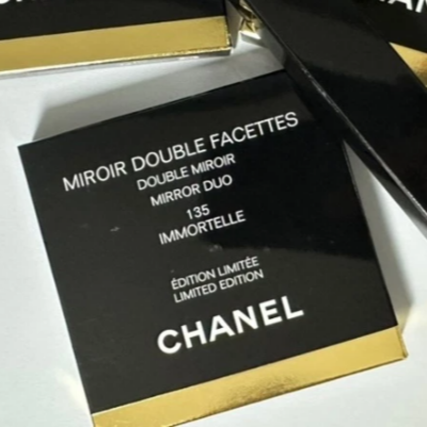 Chanel Codes Couleur Limited Edition Miroir Double Facettes 135 Immortelle