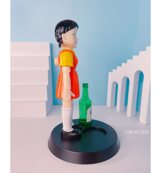 Squid Game Younghee Jinro Chamisul Soju Korean Drinking Game Toy Figure & 1 Cup
