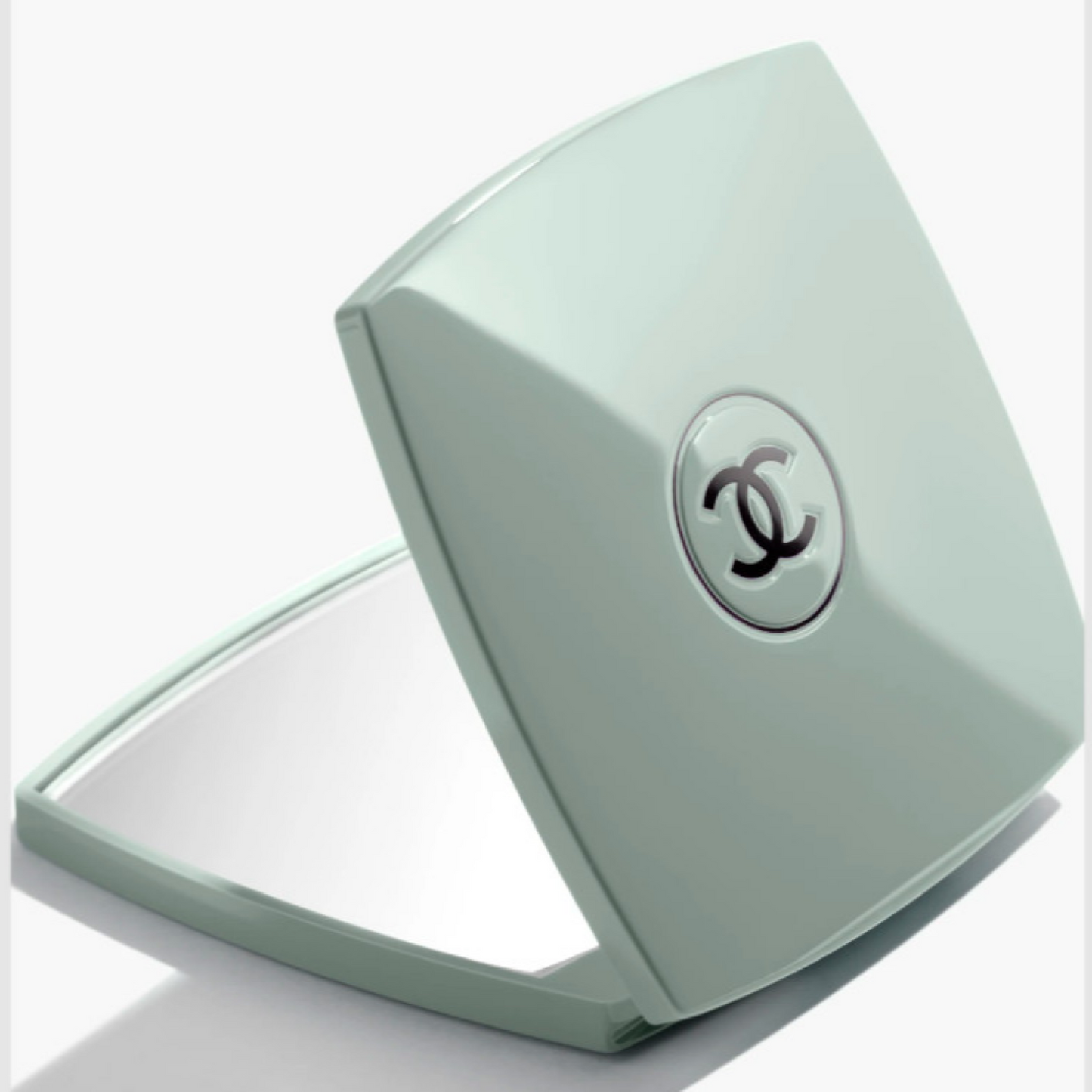 Chanel Codes Couleur Limited Edition Miroir Double Facettes 131 Cavalier Seul
