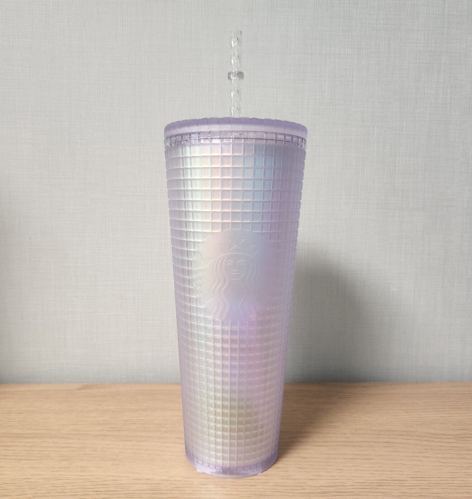 Starbucks Korea Limited * 22  Soft White Grid Cold Cup 709 ml 2022 Summer 24 oz