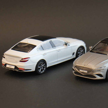 HYUNDAI * Genesis G70 * Miniature Diecast Model Car 1:43